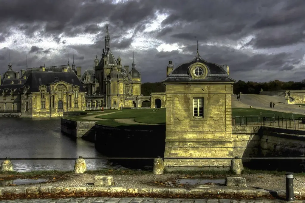 France - Chantilly - V2 (Vol 1)