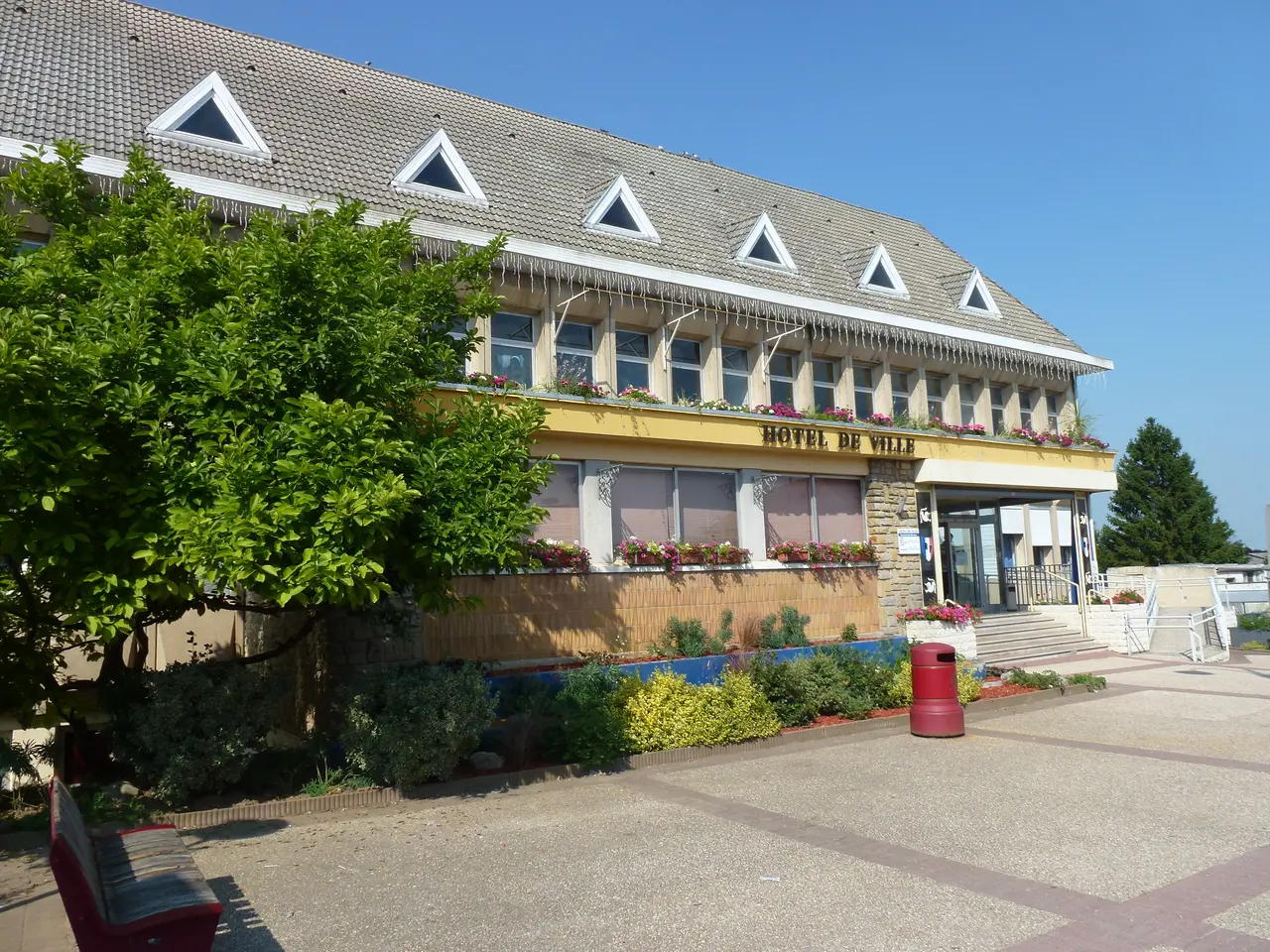 Courcelles-lès-Lens (Pas-de-Calais, Fr) mairie