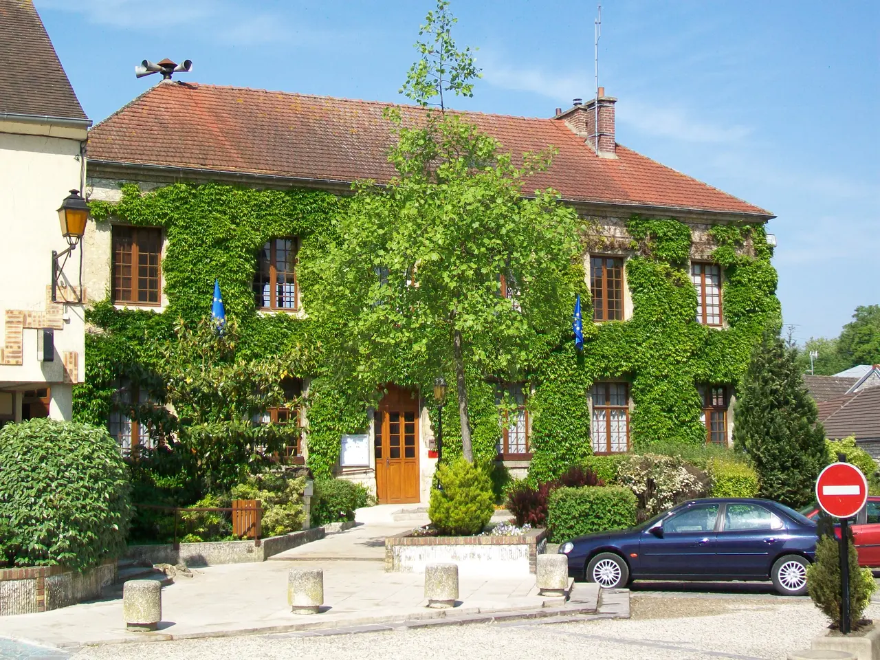 Coye-la-Forêt (60), la Mairie