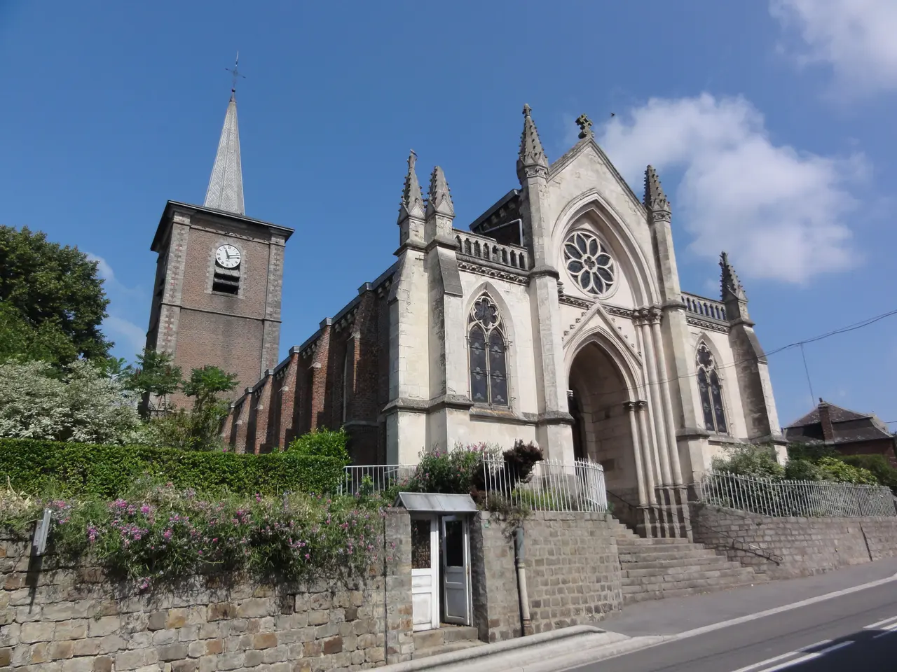 File:Vendegies-sur-Écaillon (Nord, Fr) église.JPG