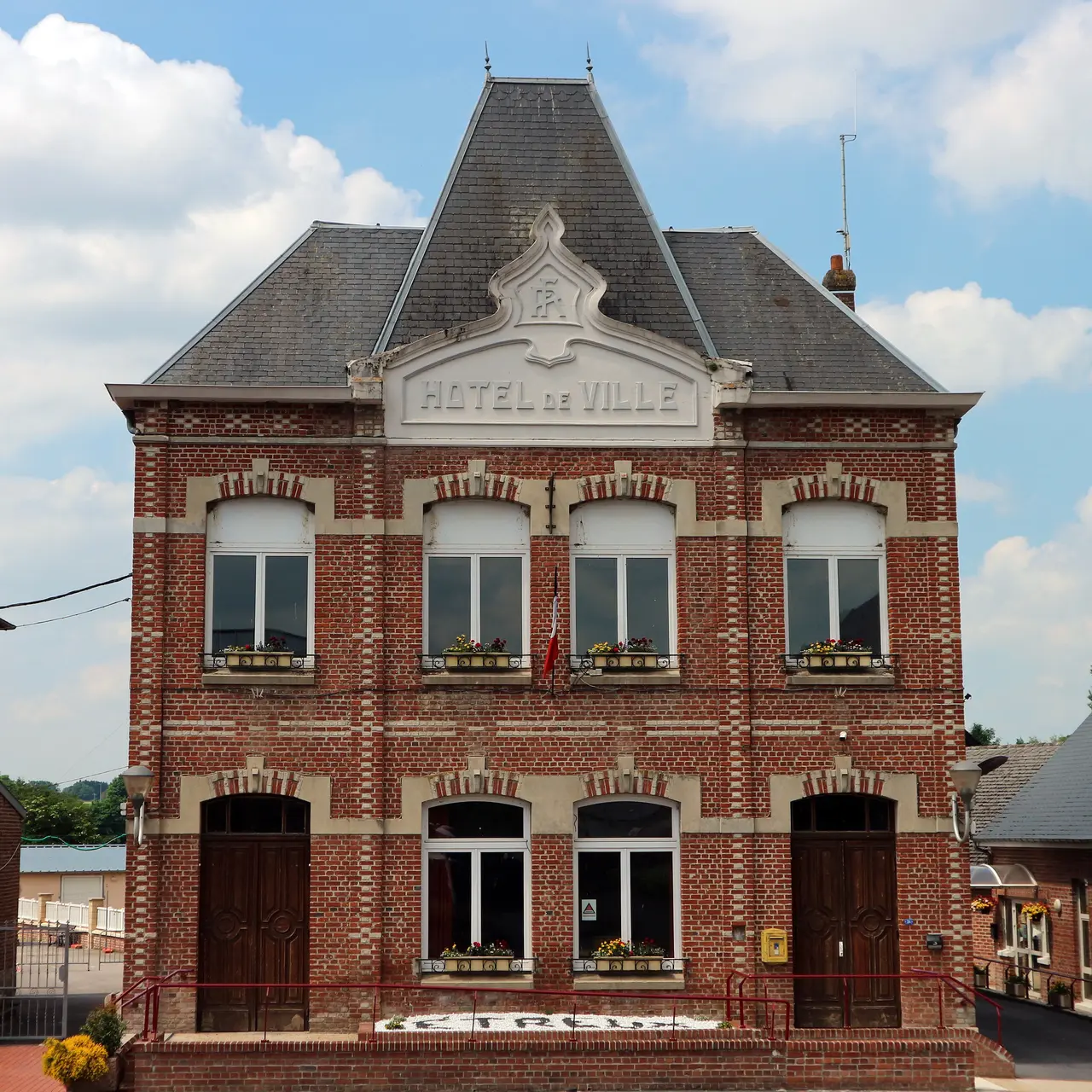 Étreux – La Mairie