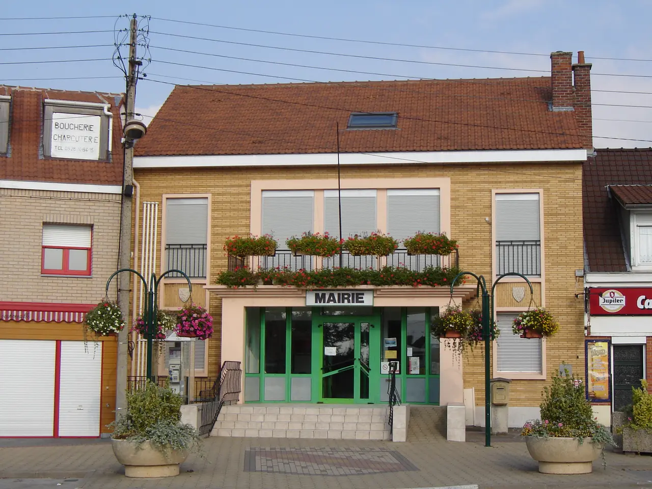 Ghyvelde - Town hall 1
