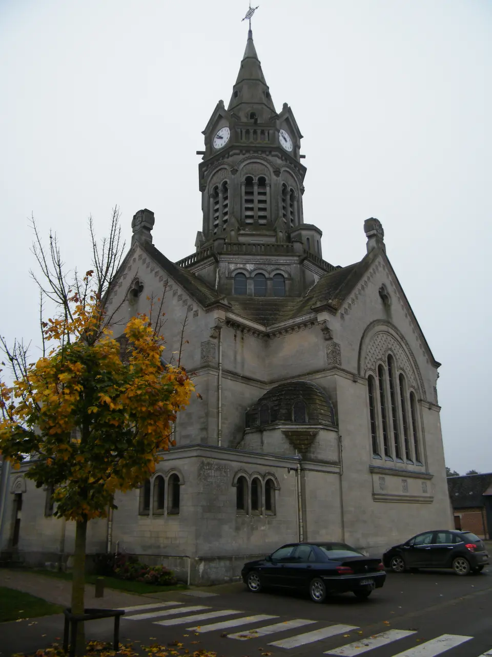 Hangest-en-Santerre (Somme) France (2)