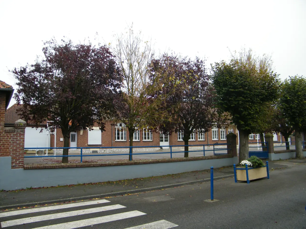 Hangest-en-Santerre (Somme) France (8)