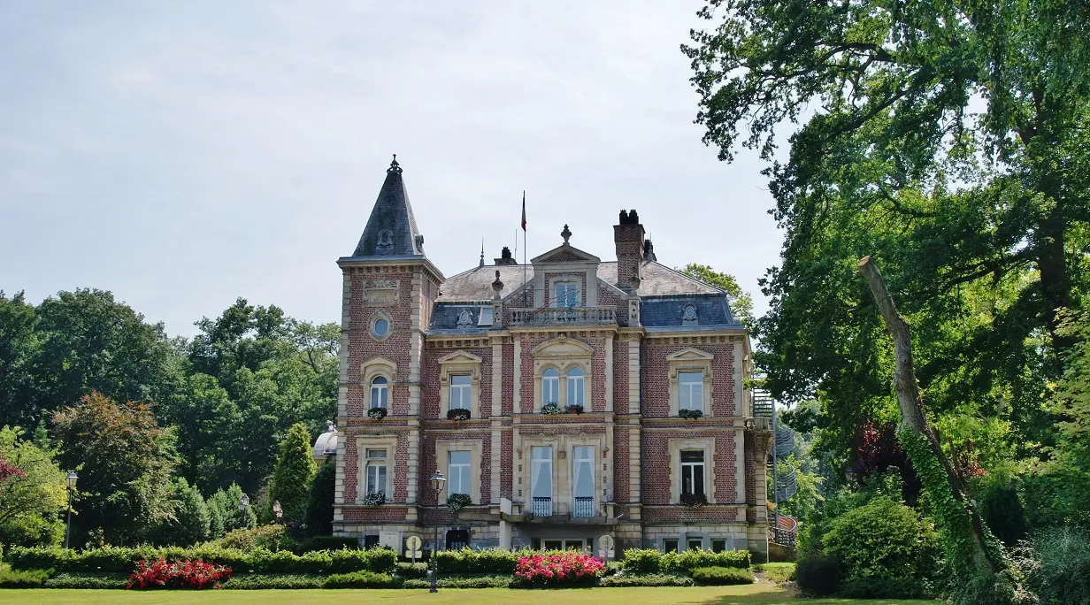 038 Longuenesse ( 62219 )