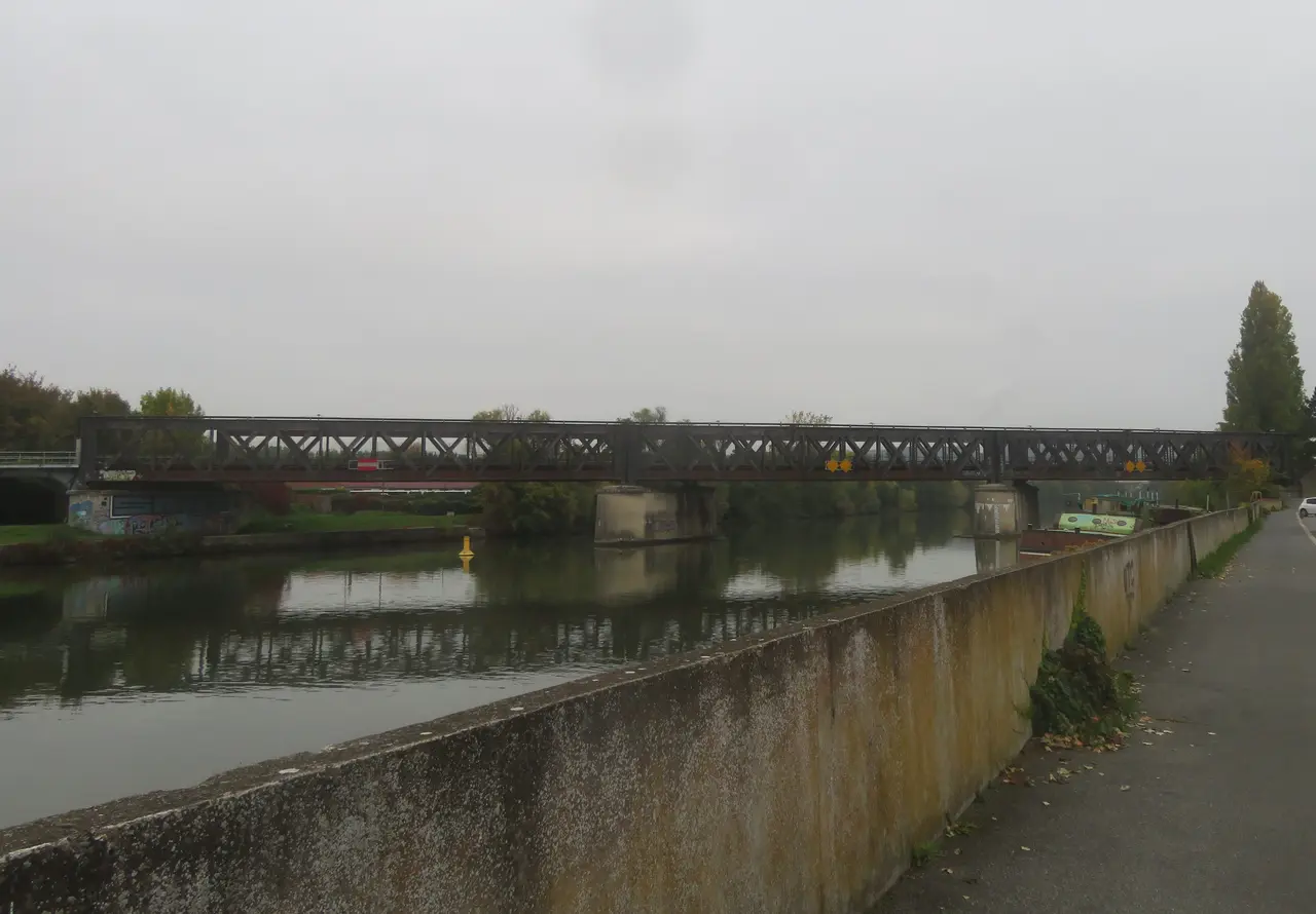 Pont sur l'Oise à Compiègne-Margny-lès-Compiègne de la ligne de Rochy-Condé à Soissons