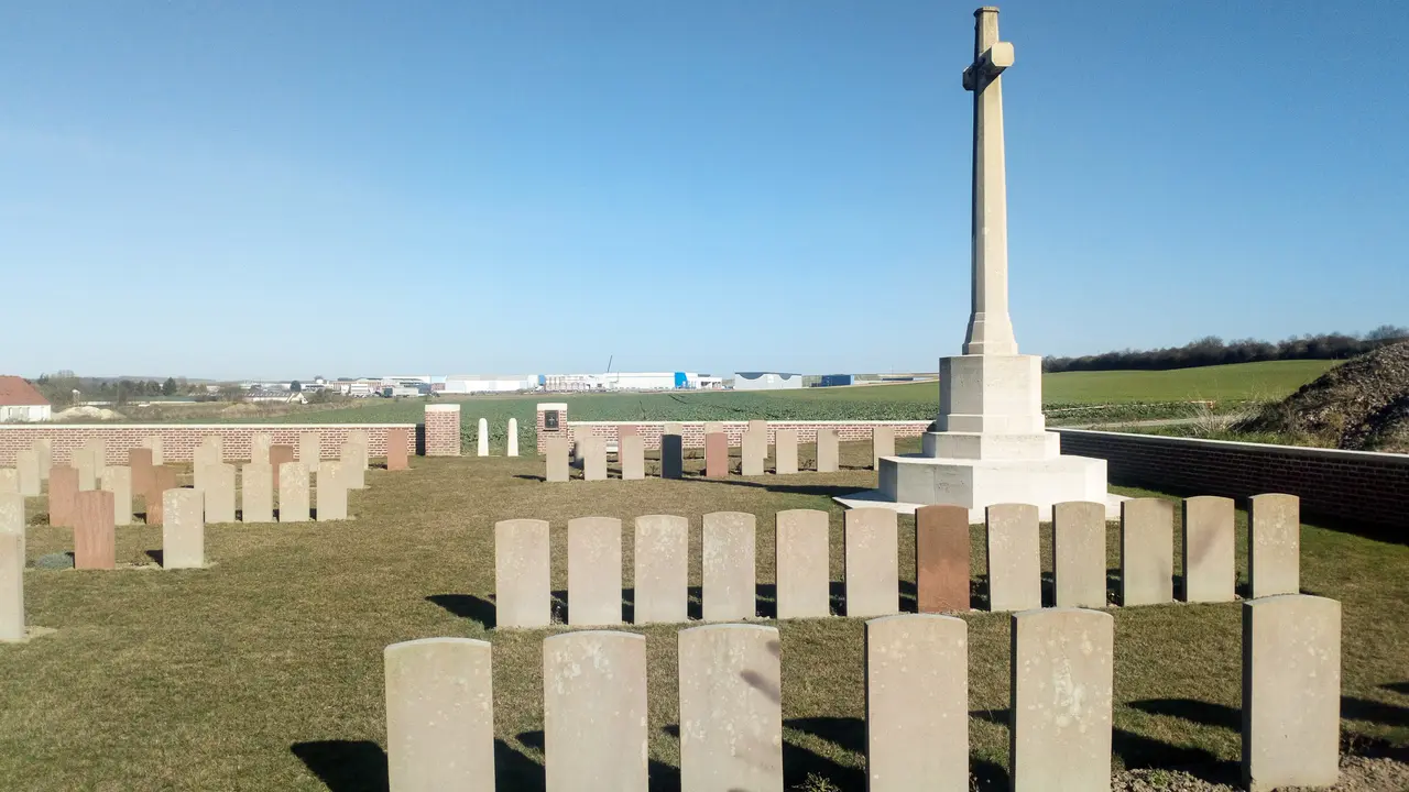 Cimetière militaire britannique de Méaulte 1-2-2