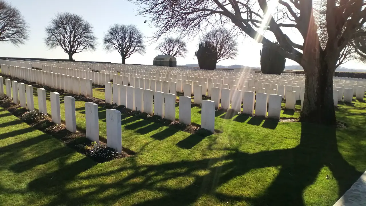 Cimetière militaire britannique Grove Town de Méaulte 9