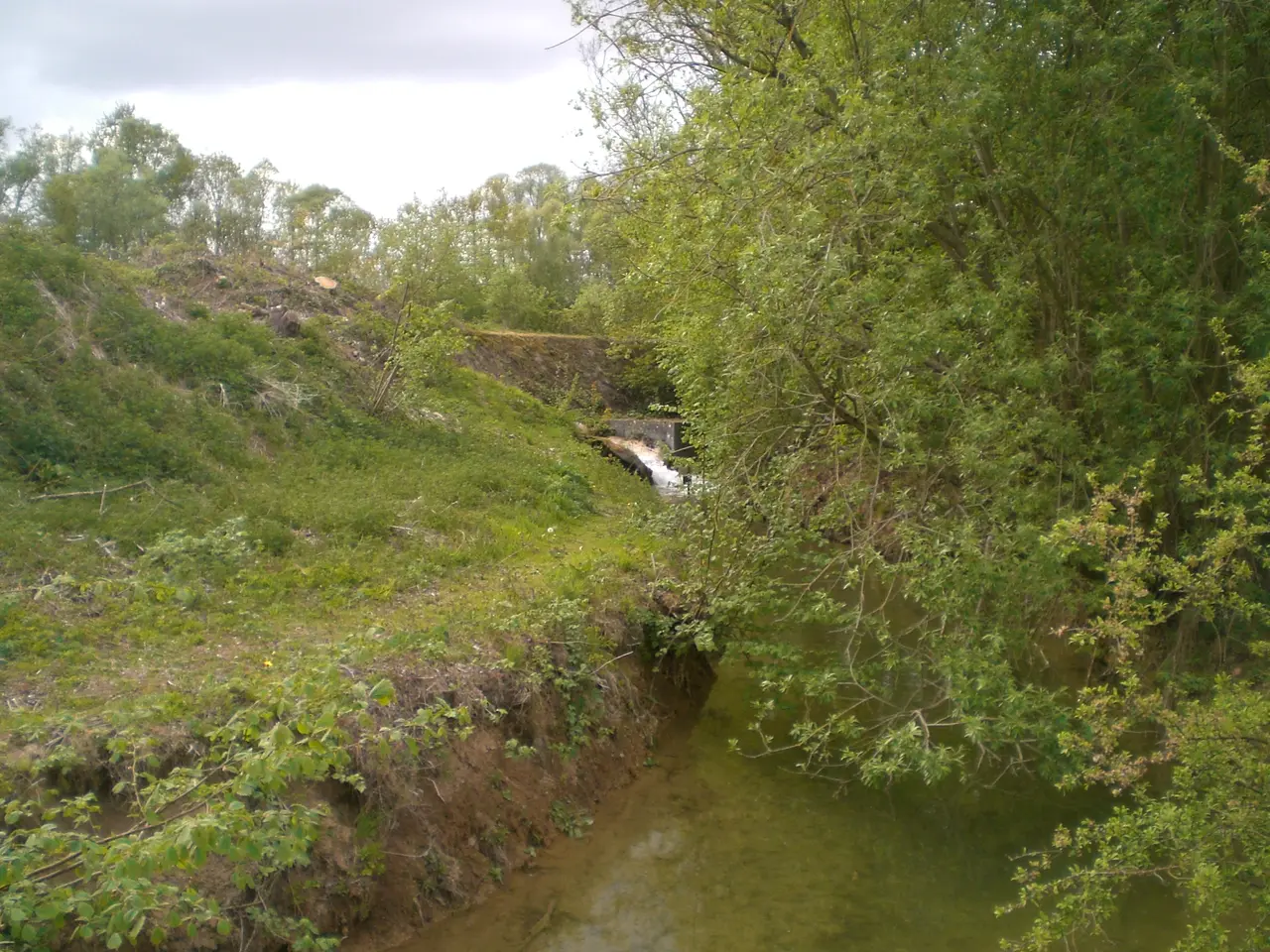 Réalimentation de la Tortille par le canal du Nord entre Moislains et Manancourtau 1er mai 2010