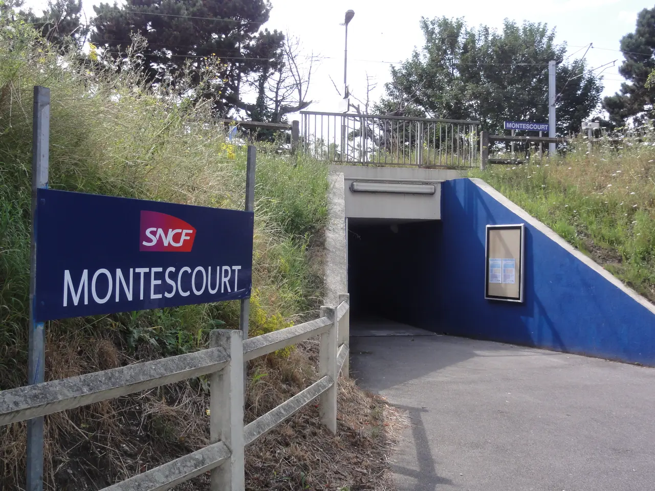Montescourt-Lizerolles (Aisne) gare de Montescourt (nouvel accès aux quais)
