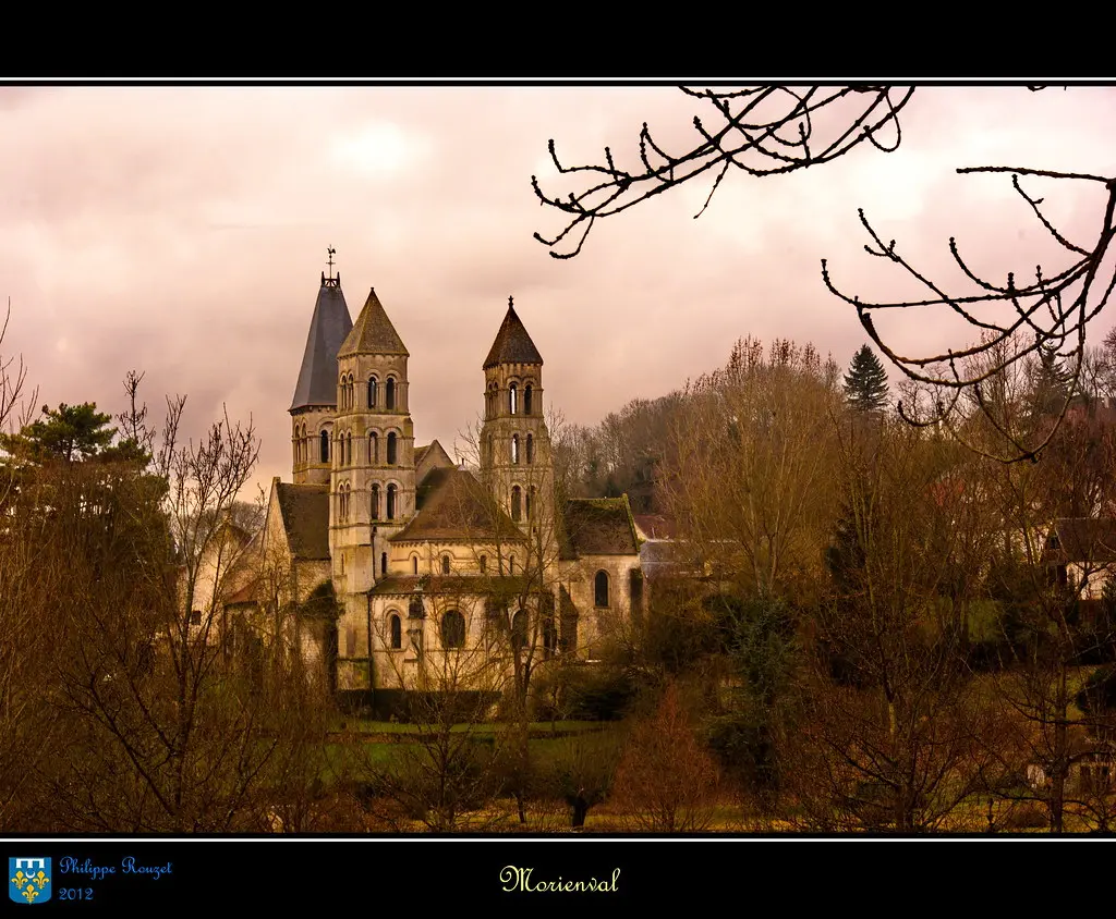 Morienval [ Explore ]