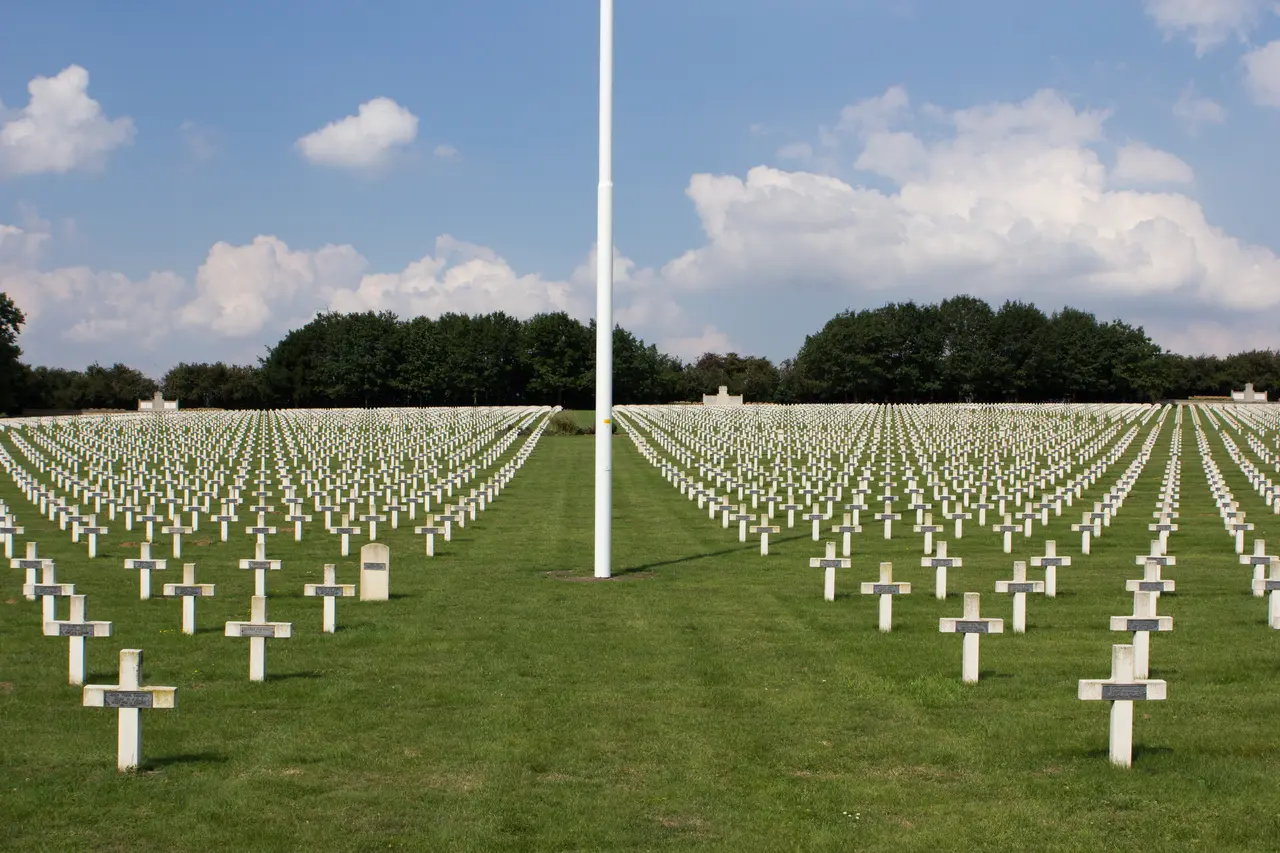 Neuville-Saint-Vaast - Cimetière de la Targette - IMG 2431