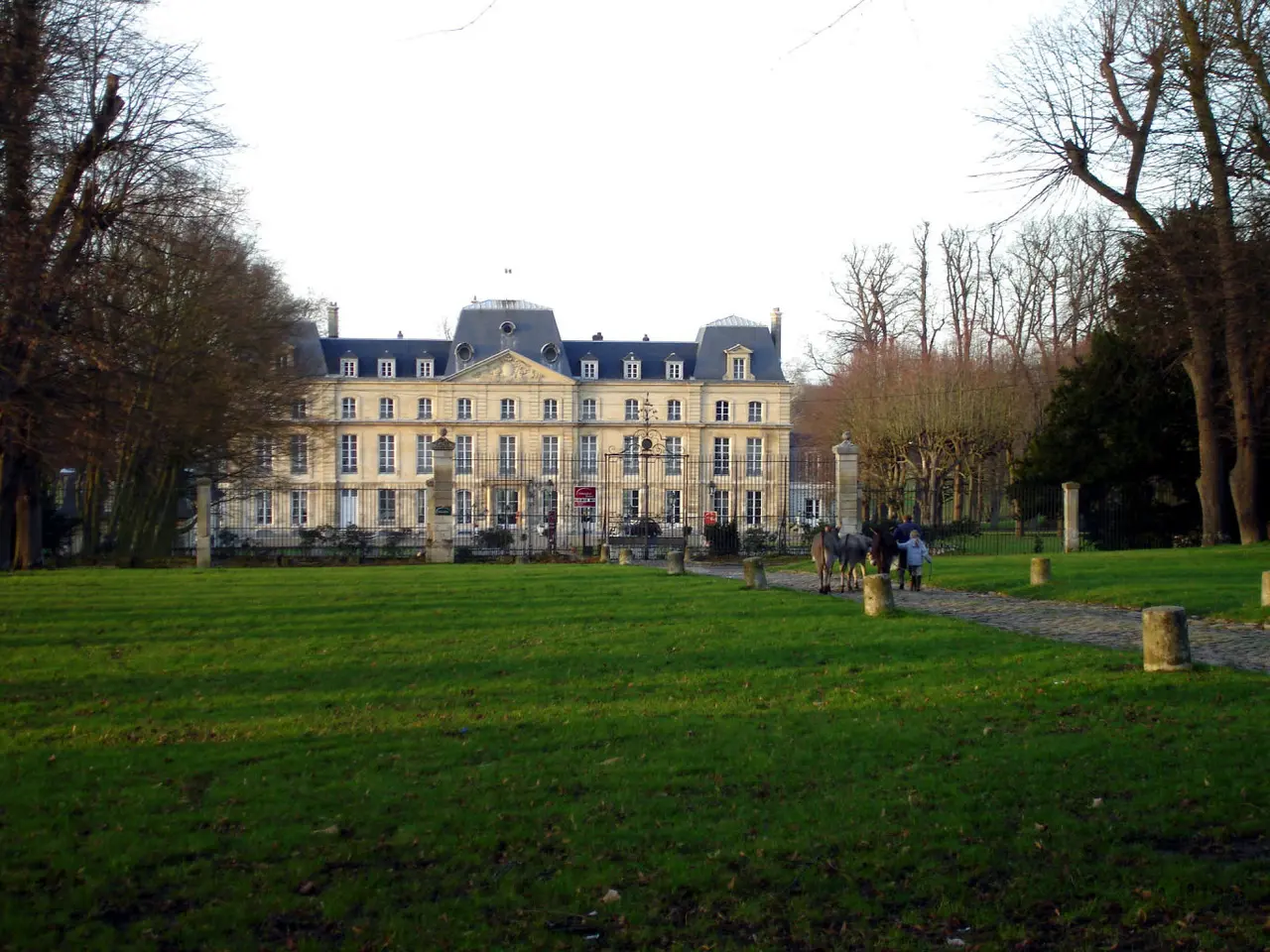 Nointel (Val-d'Oise) - Chateau 01