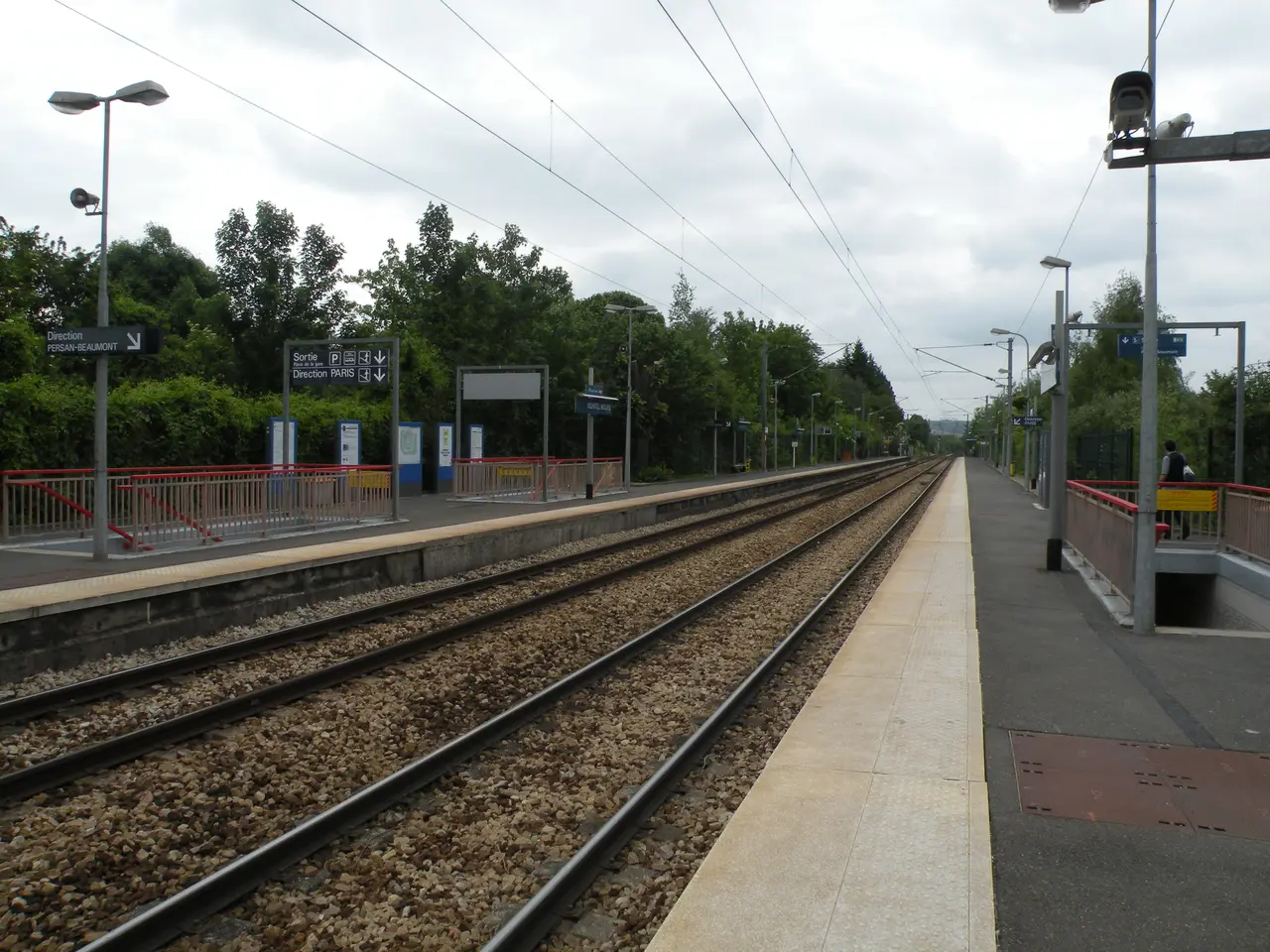 Quai Gare de Nointel - Mours2
