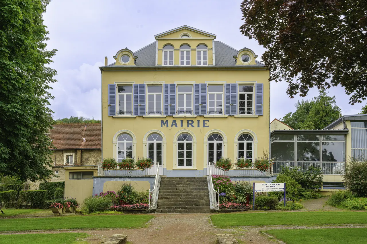 Saint-Étienne-au-Mont - Mairie