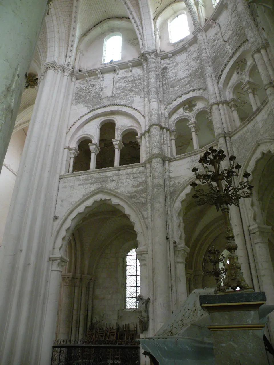 Abbaye Saint-Germer-de-Fly int 2