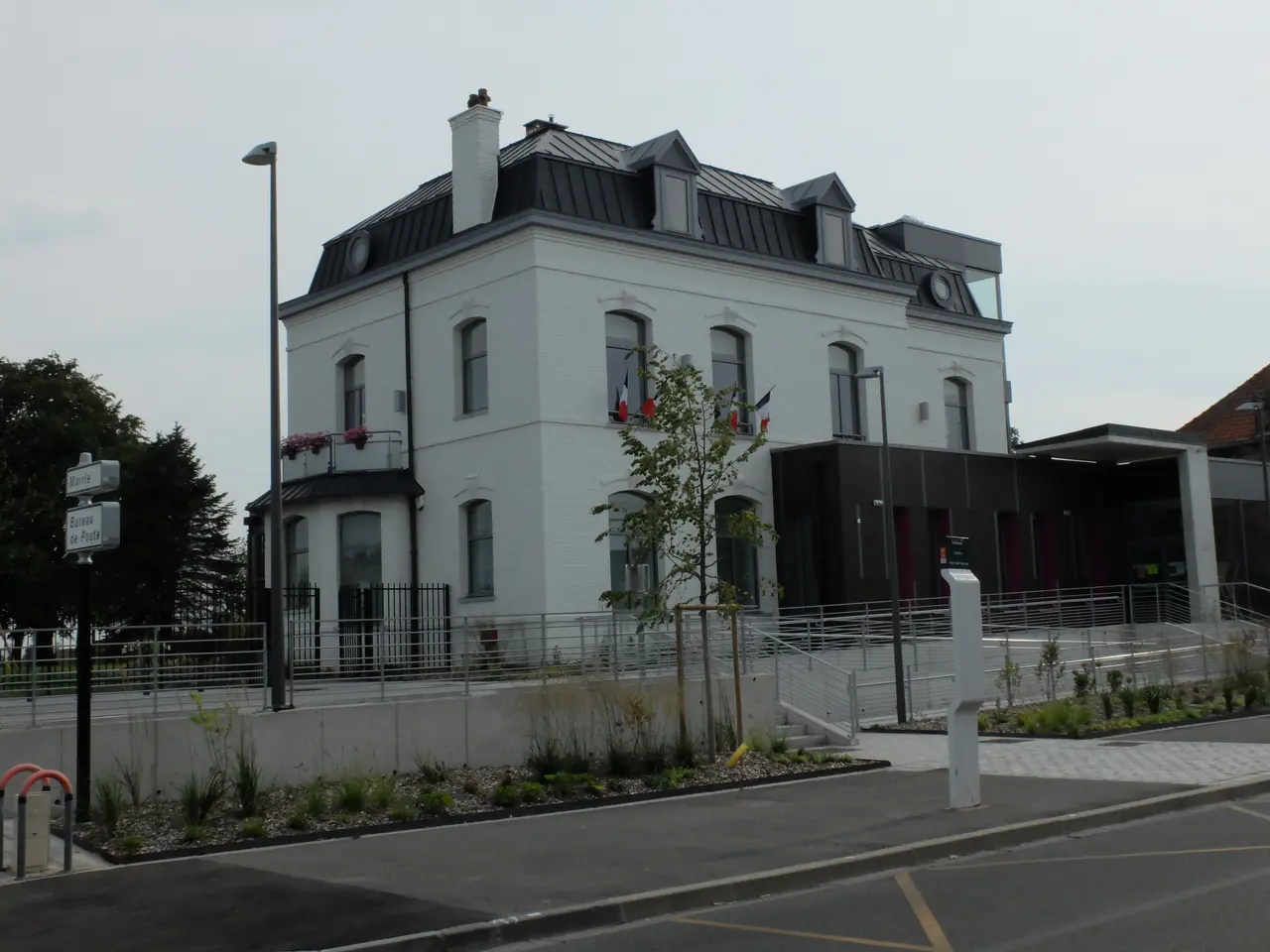 Toufflers - Mairie