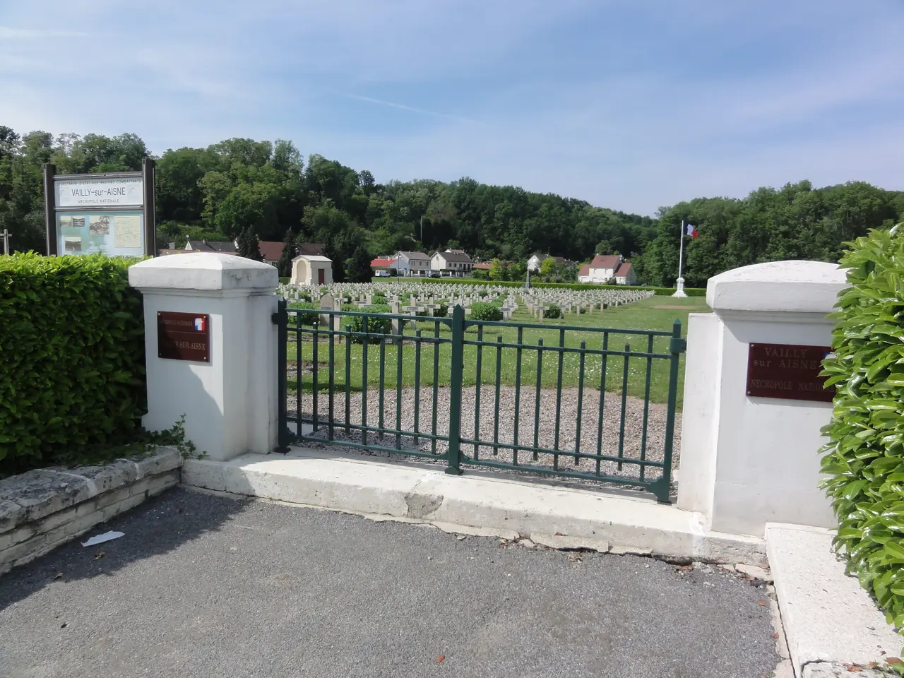 Vailly-sur-Aisne (Aisne) necropole nationale