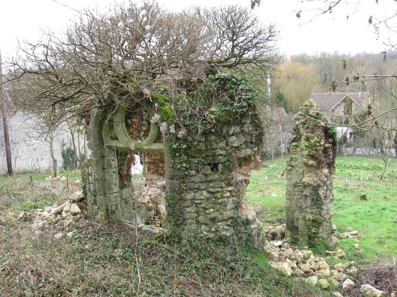 Bagneaux-sur-Loing chapelle 1