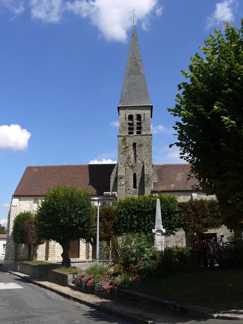 File:Eglise de Baulne P1050724.JPG