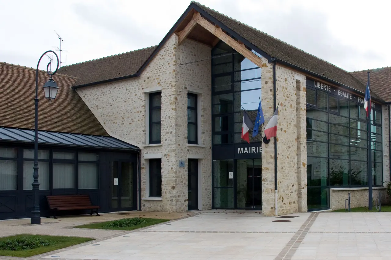 File:Mairie Bondoufle IMG 2302.jpg