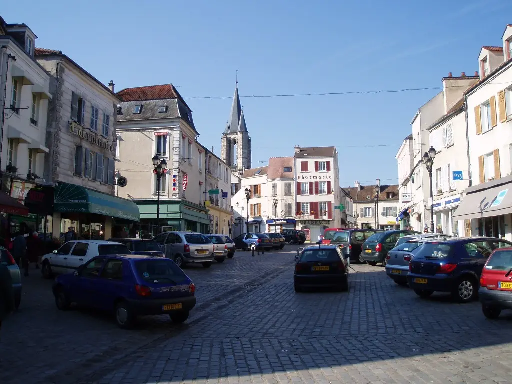 Brie-Comte-Robert Rue-Gambetta