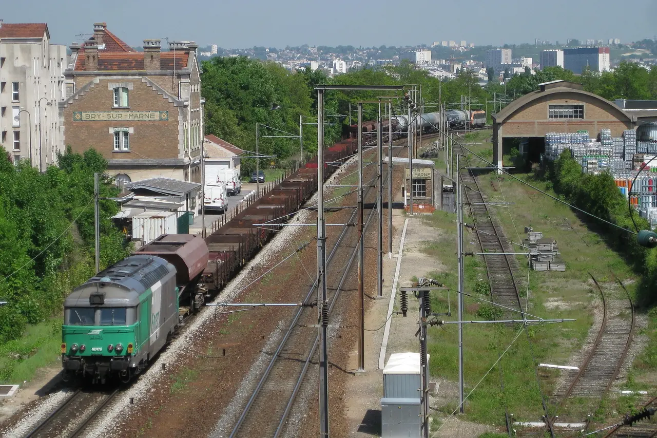 File:Fret à Bry-sur-Marne GC par Cramos.JPG