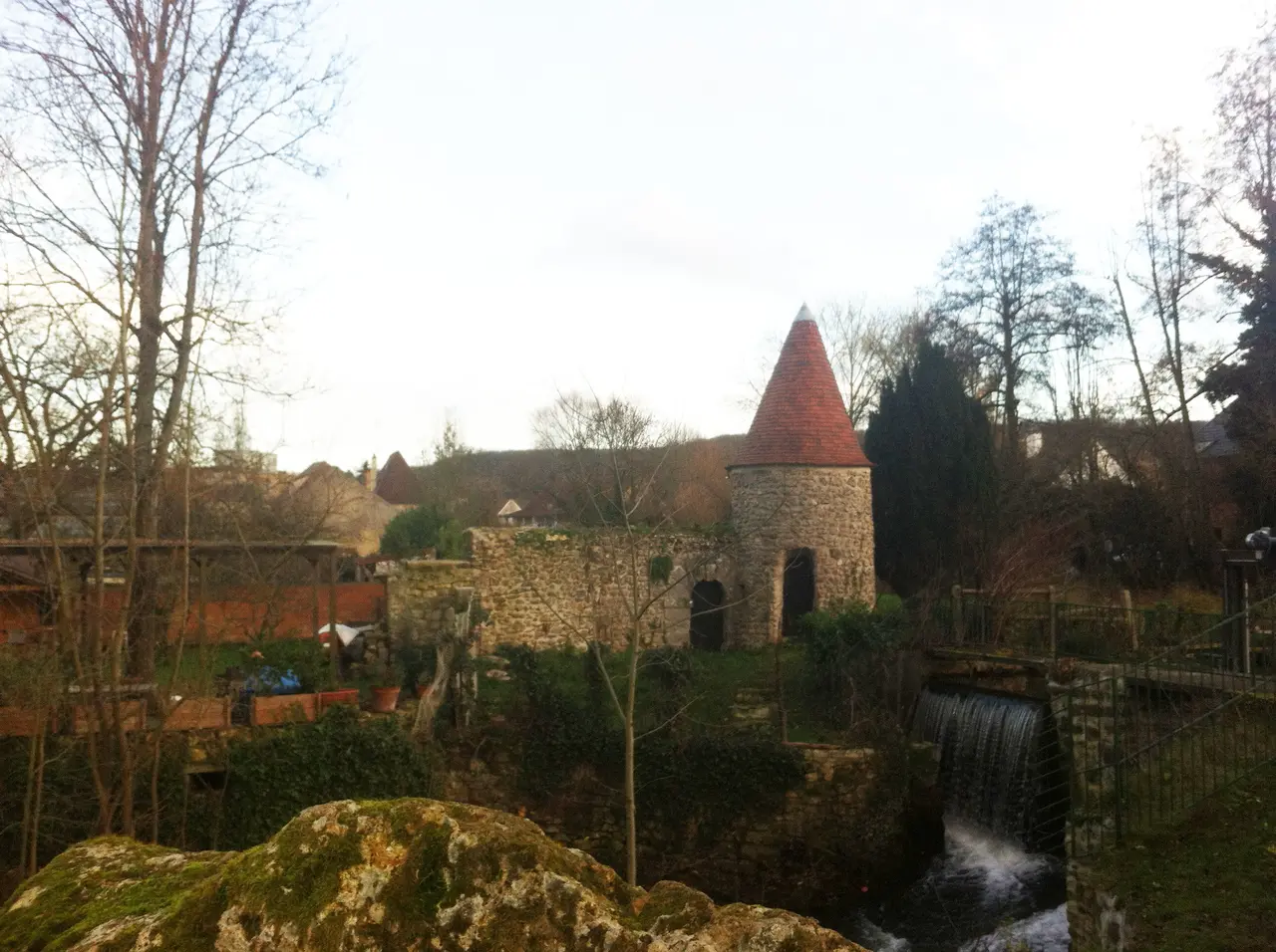 Tour sud du château de Bures-sur-Yvette