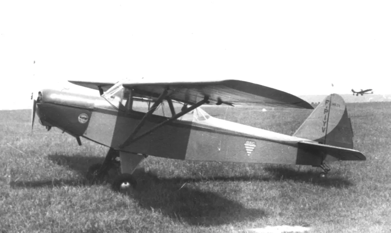 File:Brochet MB.76 Chavenay 04.06.67.jpg