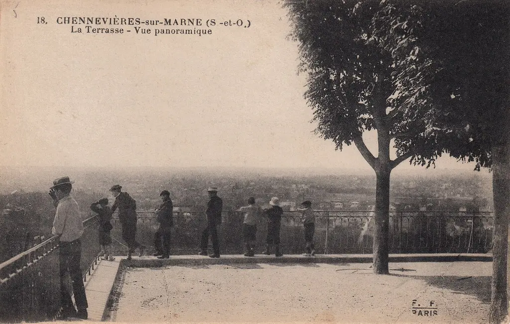 18. Chennevières-sur-Marne (S -et-O.). La Terrasse - Vue panoramique (c.1916)