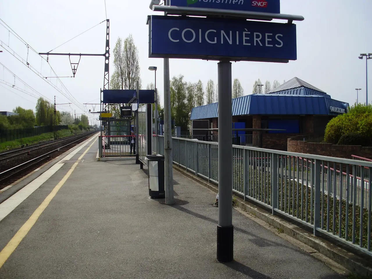 Gare de Coignières 02