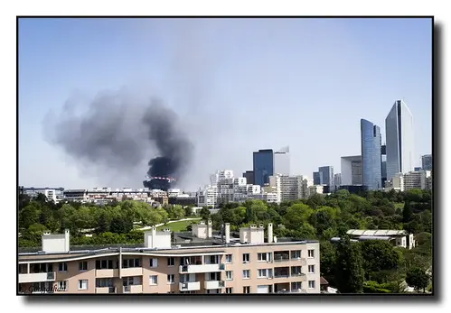 Incendie à Courbevoie (92) 3/6
