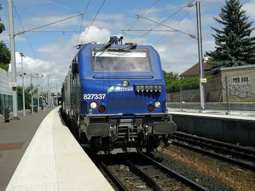 BB 27337 à Ermont-Eaubonne (28 juin 2008)