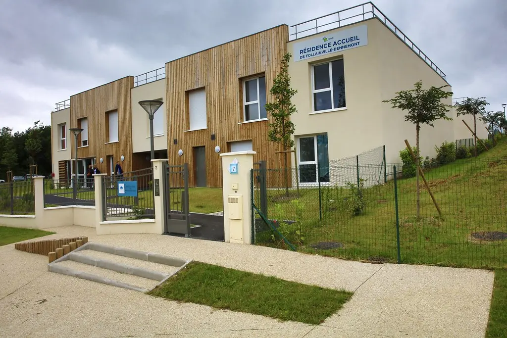 Inauguration de la Résidence accueil de Follainville-Dennemont