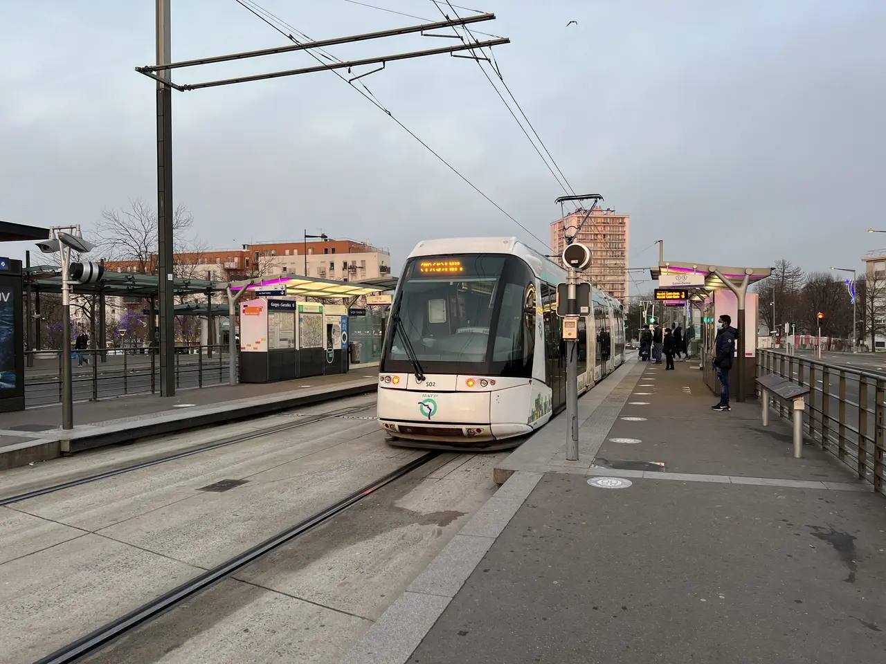 Station Tramway IdF Ligne 5 Garges Sarcelles - Garges-lès-Gonesse (FR95) - 2022-01-01 - 4