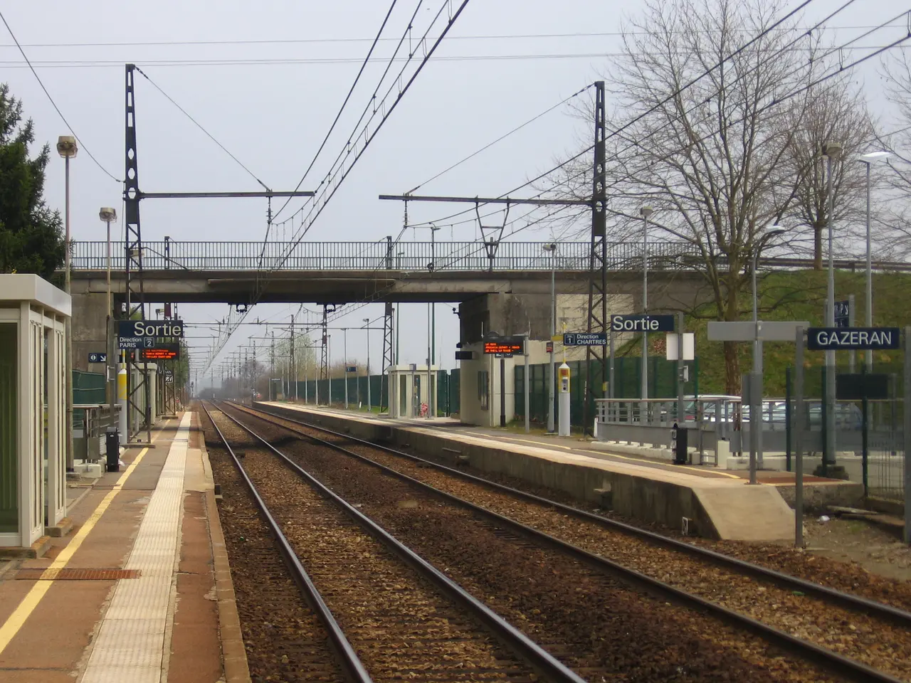 Gare de Gazeran 2