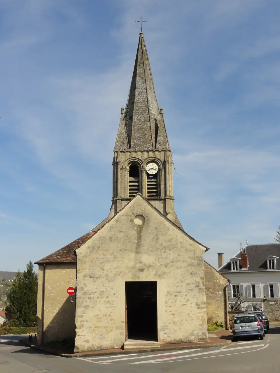 Hardricourt (78), église Saint-Germain-de-Paris, vue depuis l'ouest 2