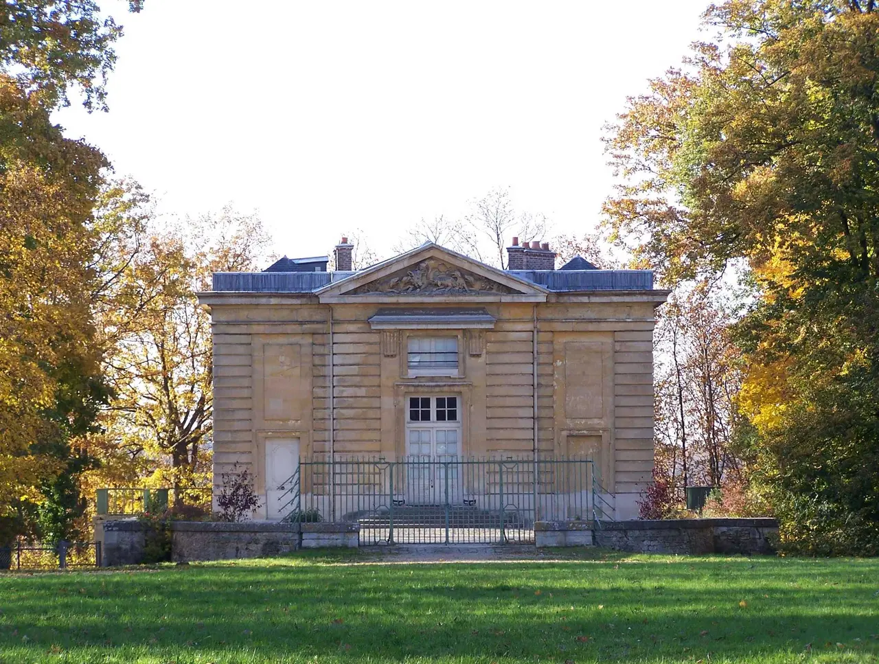 La Celle-Saint-Cloud Butard