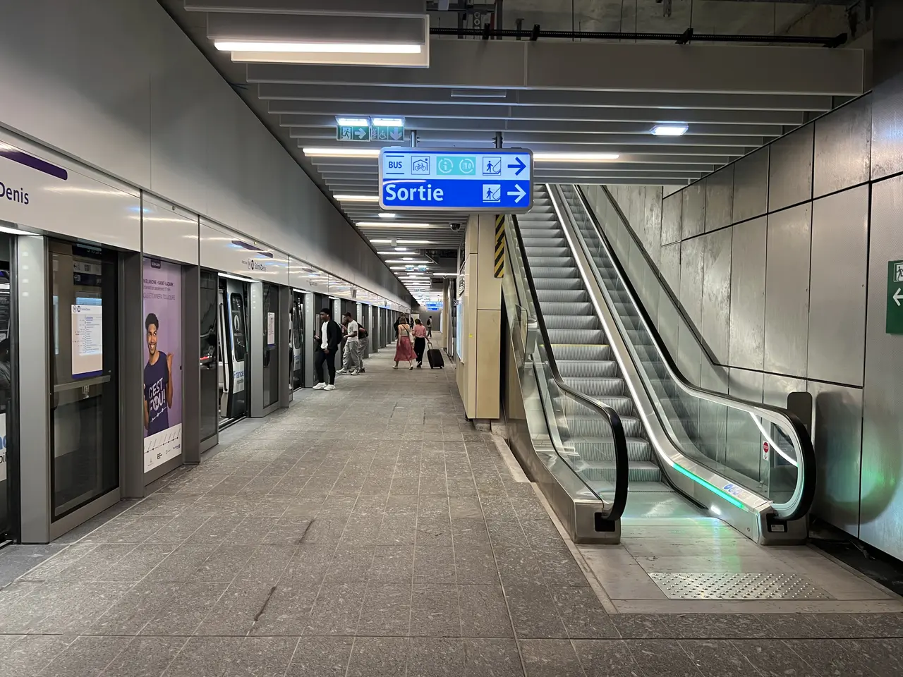 Station Hôpital Bicêtre Métro Paris Ligne 14 - Le Kremlin-Bicêtre (FR94) - 2024-06-26 - 13