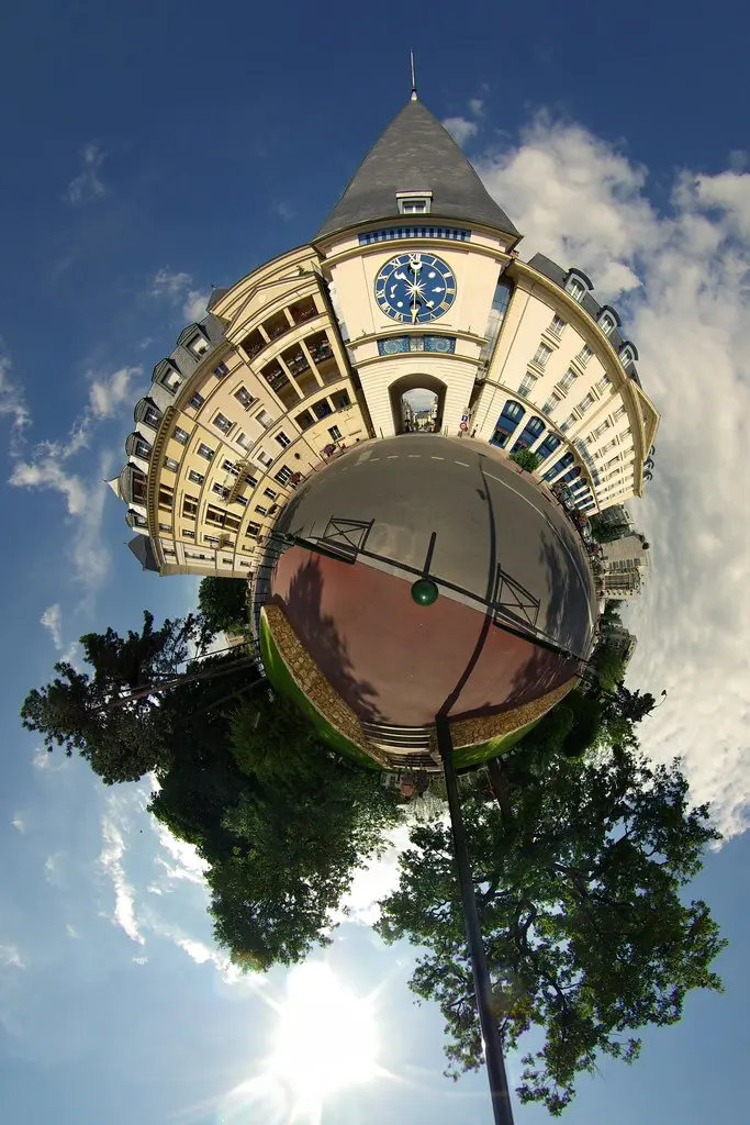 Le Plessis-Robinson (horloge)