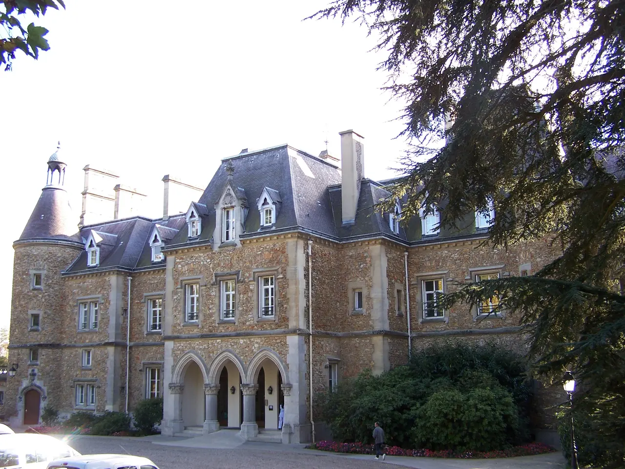 Les Loges-en-Josas Château des Côtes