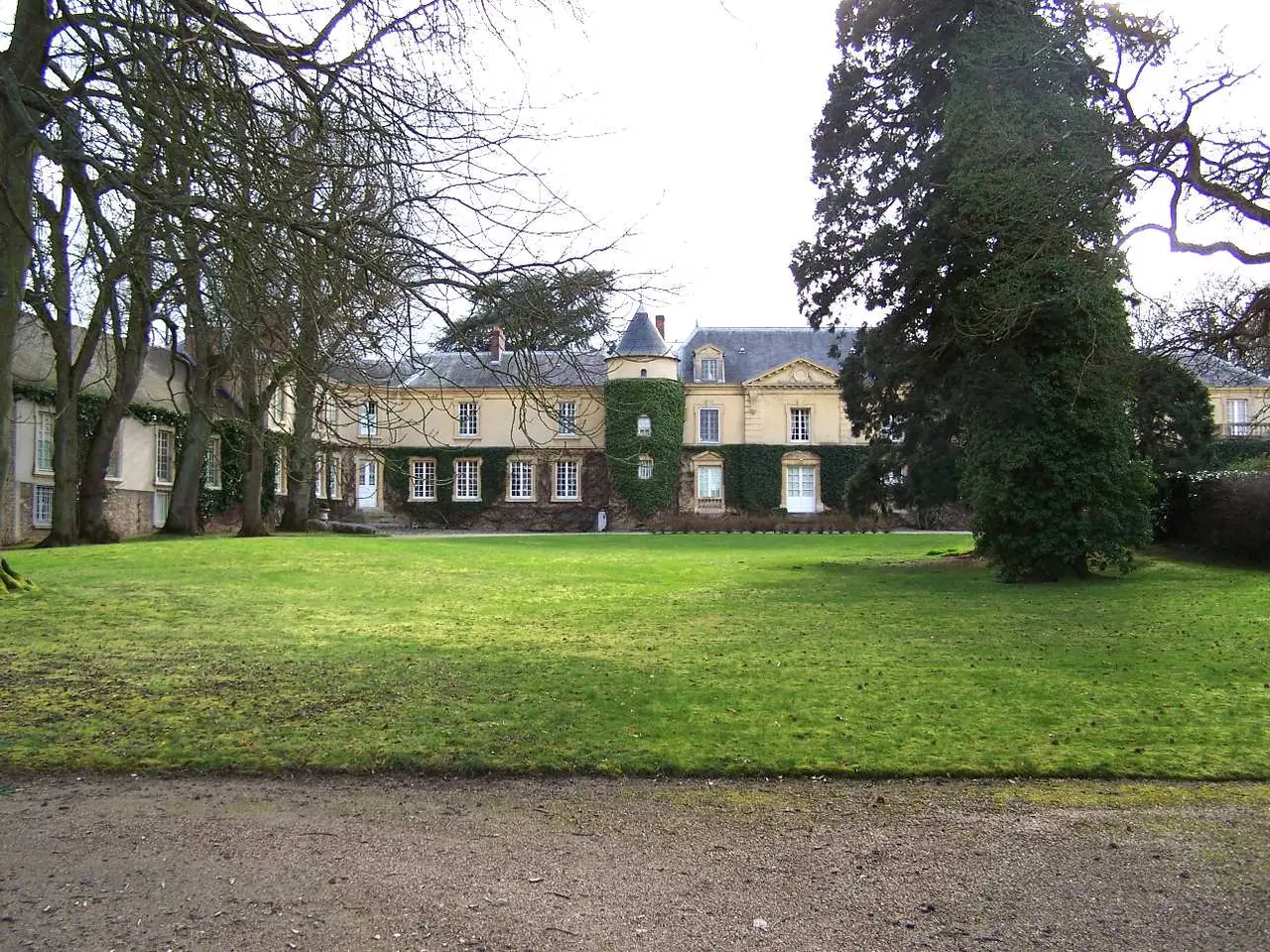 Lévis-Saint-Nom Château Boissière-Beauchamp