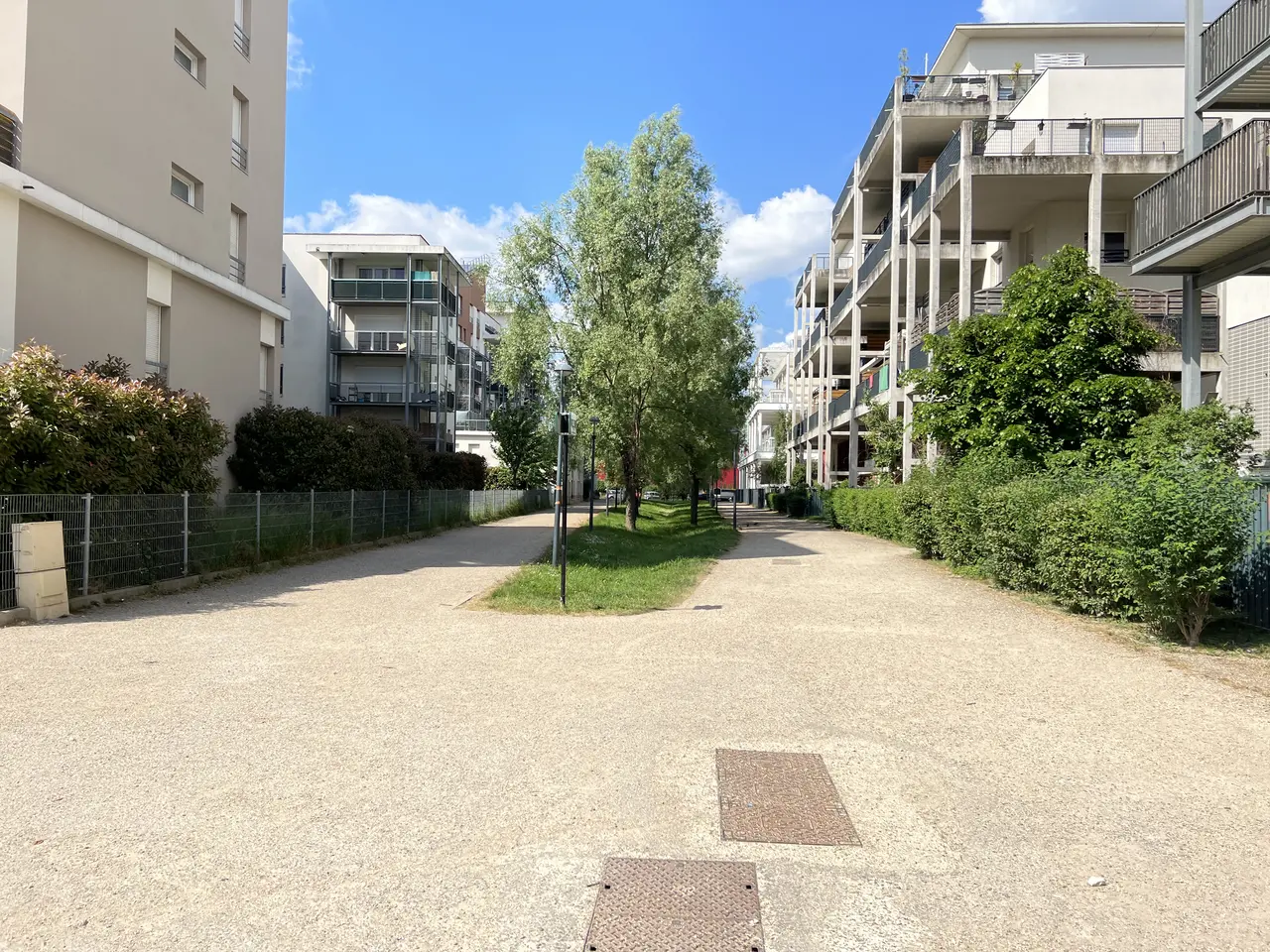 Allée Federico Garcia Lorca - Limeil-Brévannes (FR94) - 2022-05-06 - 1