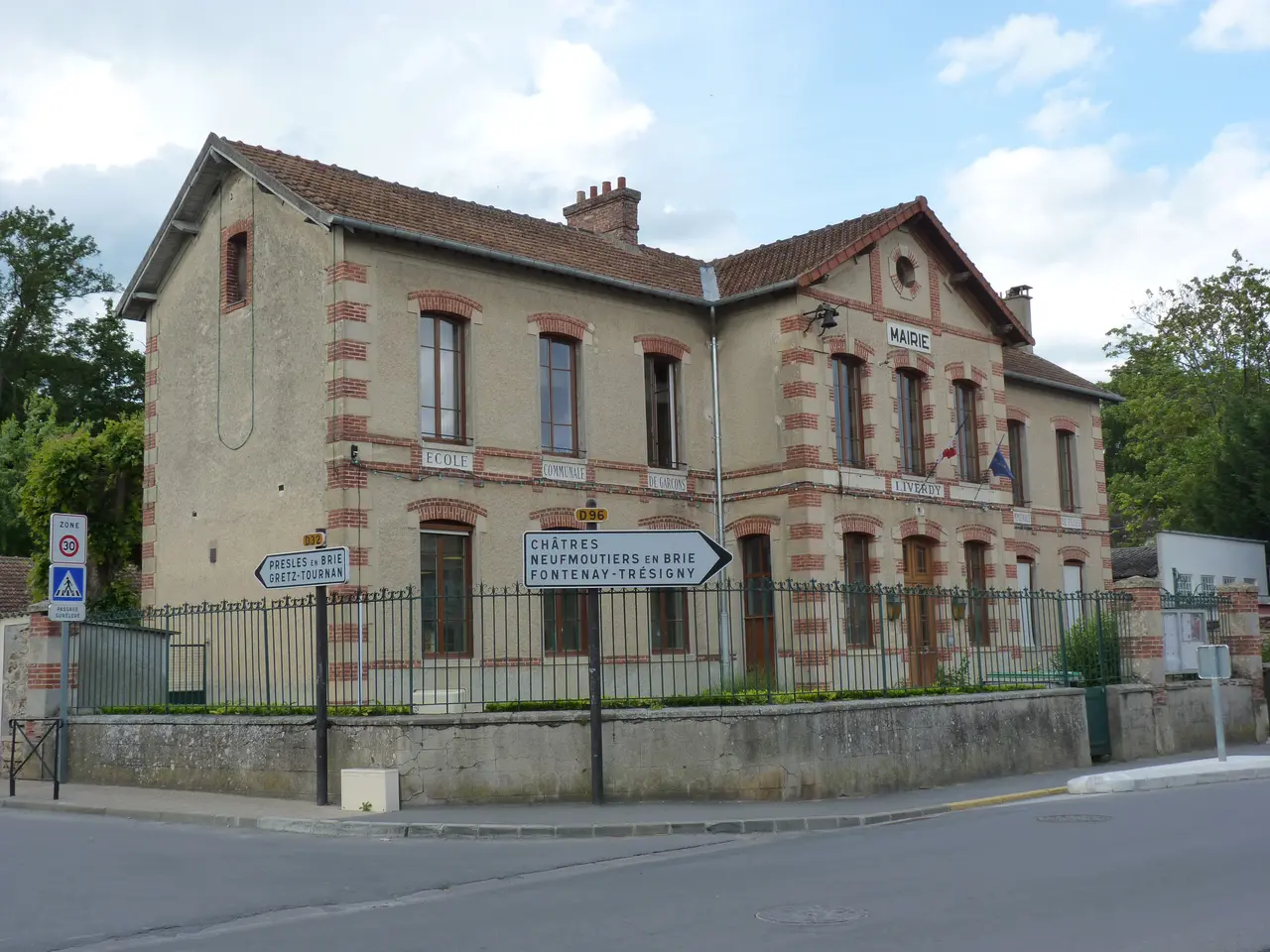 Mairie de Liverdy-en-Brie (1)