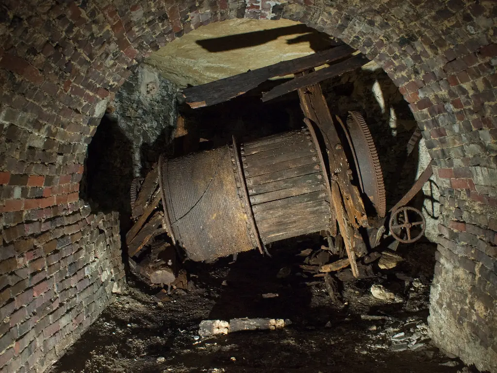 Winch mechanism - Rouleau de funiculaire - Plâtrière de Luzancy