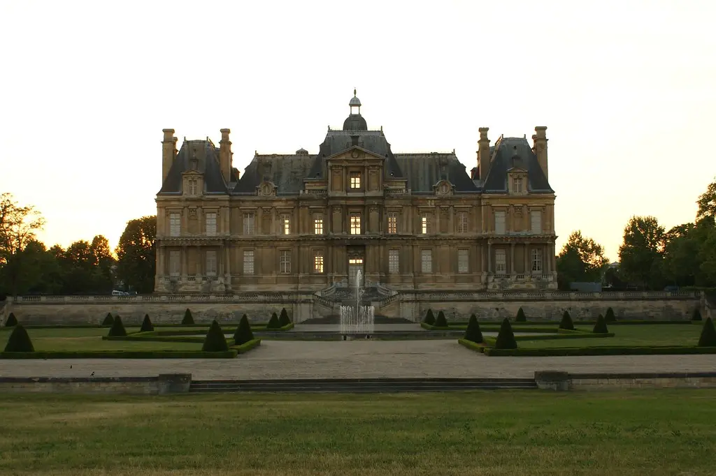 Chateau Maisons Laffitte, Paris