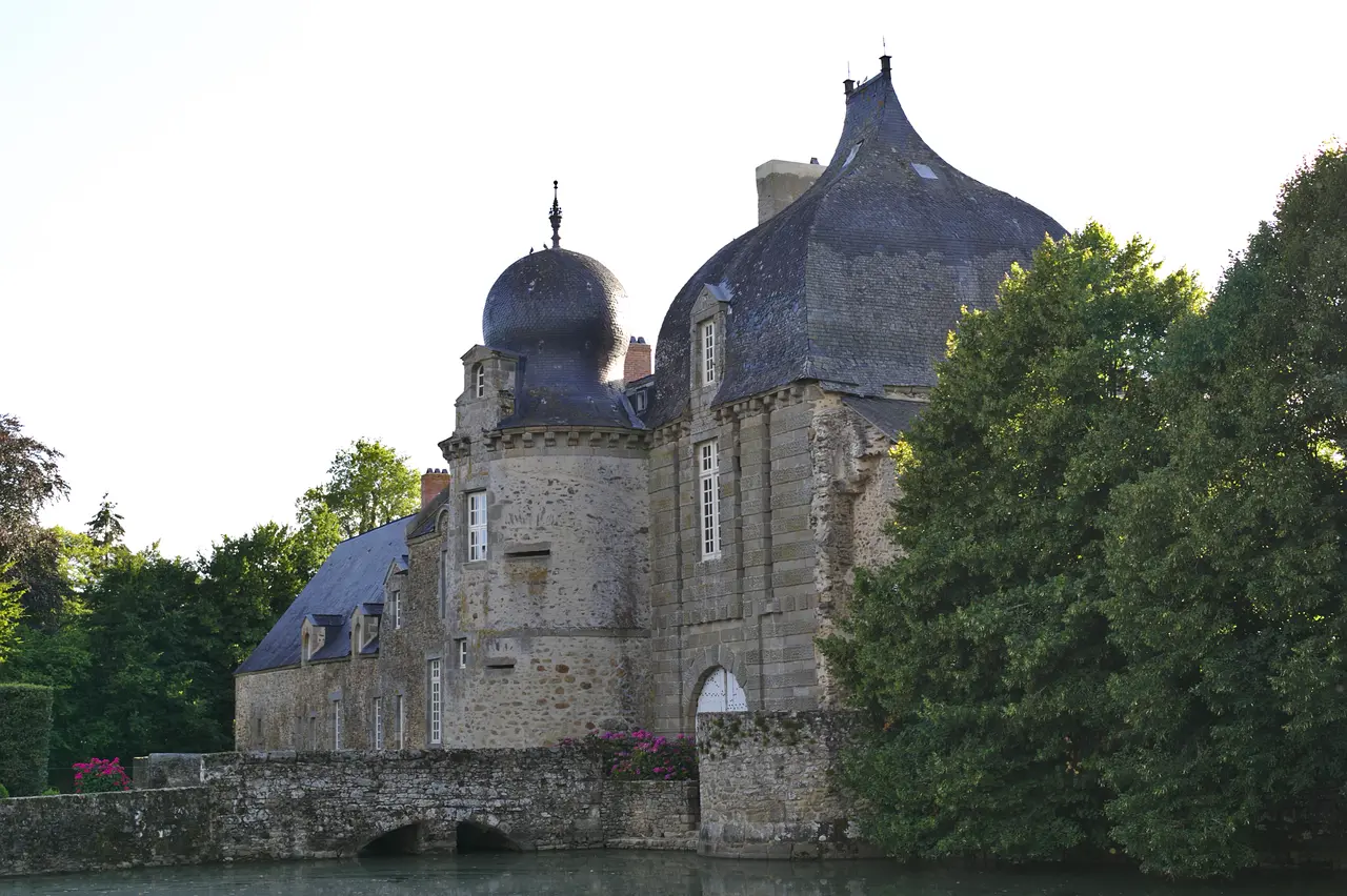 Bais 53 - Château de Montesson 03