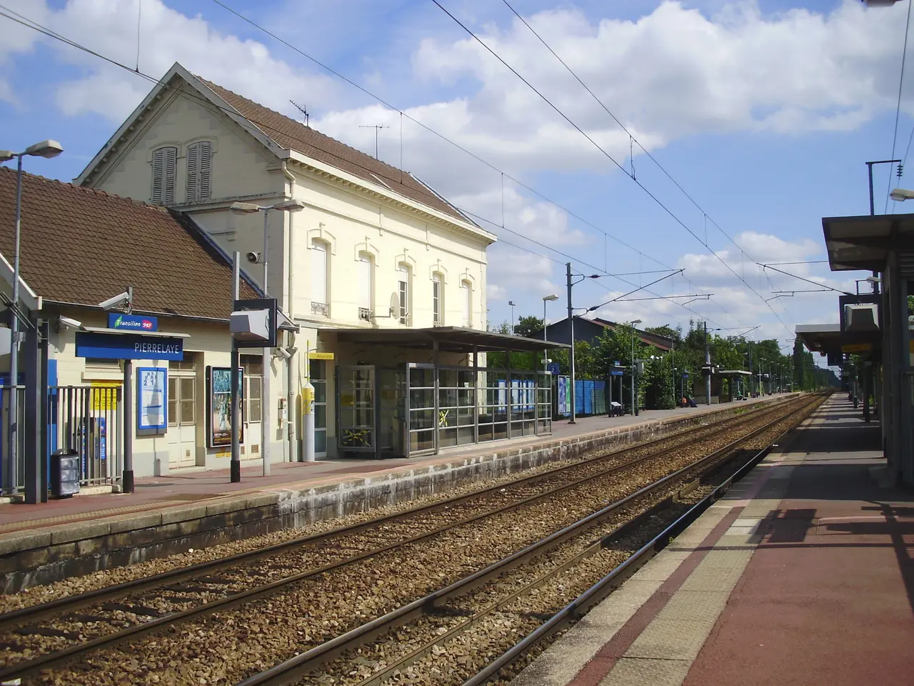 Gare de Pierrelaye 02