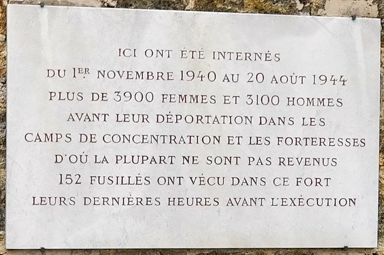 Plaque internes Fort de Romainville