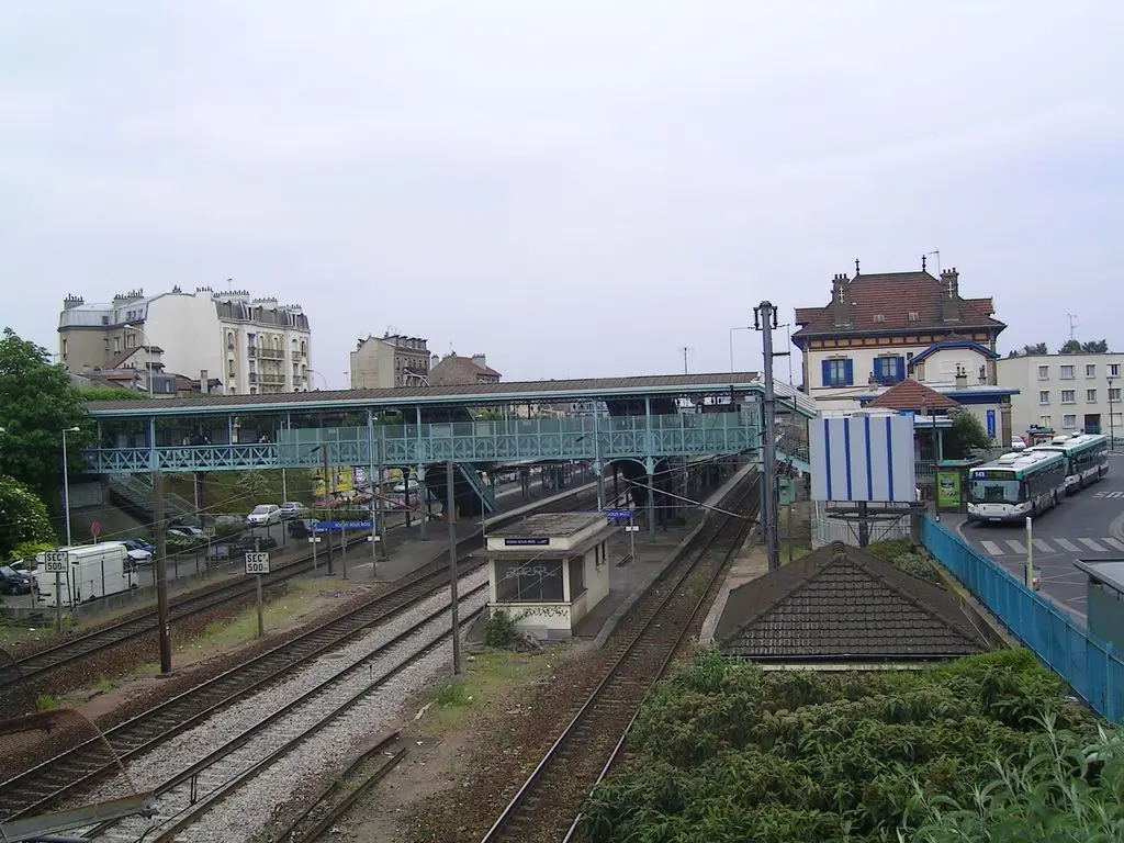 Rosny sous Bois Gare3